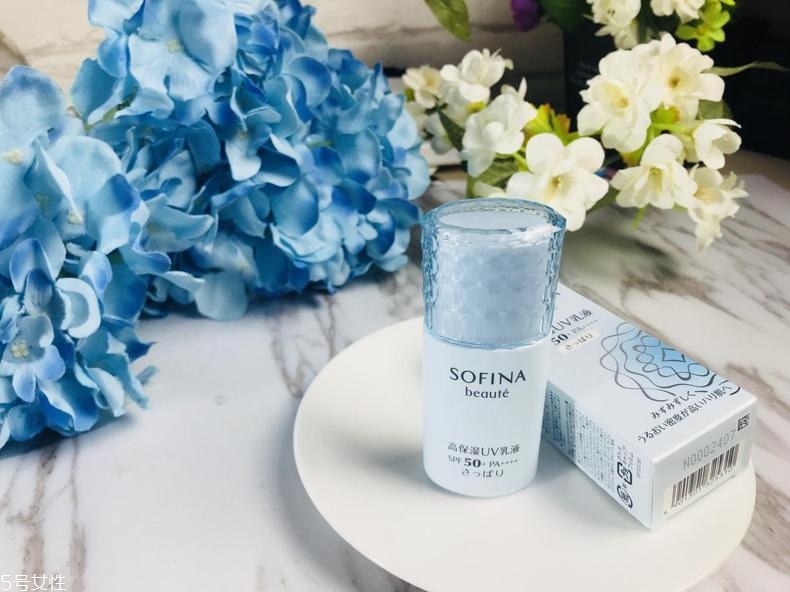 蘇菲娜藍(lán)小花升級(jí)版與舊版區(qū)別 藍(lán)小花新版心得 蘇菲娜藍(lán)小花升級(jí)版與舊版區(qū)別 藍(lán)小花新版心得