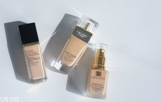雅詩蘭黛粉底液色號(hào)怎么選 雅詩蘭黛粉底液使用測(cè)評(píng)