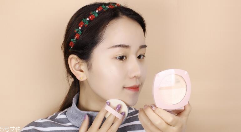 干粉餅適合什么人 三步輕松選對粉餅 干粉餅適合什么人 三步輕松選對粉餅