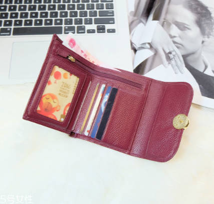 錢包可以用藍(lán)色嗎？藍(lán)色錢包好嗎