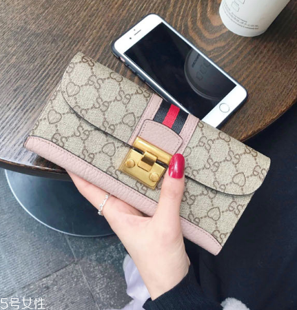 錢包破了怎樣處理？錢包破皮補(bǔ)救方法