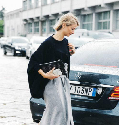 胸大的女生穿什么上衣？適合大胸女生的穿搭