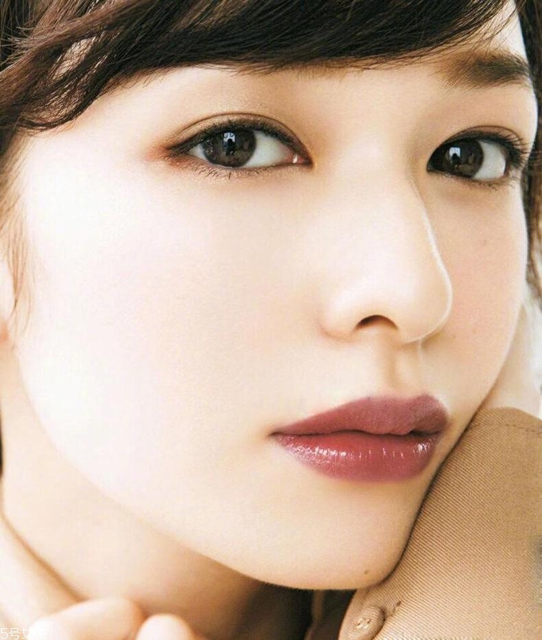 suqqu黑管口紅哪個(gè)色適合黃皮 suqqu口紅素顏色號推薦