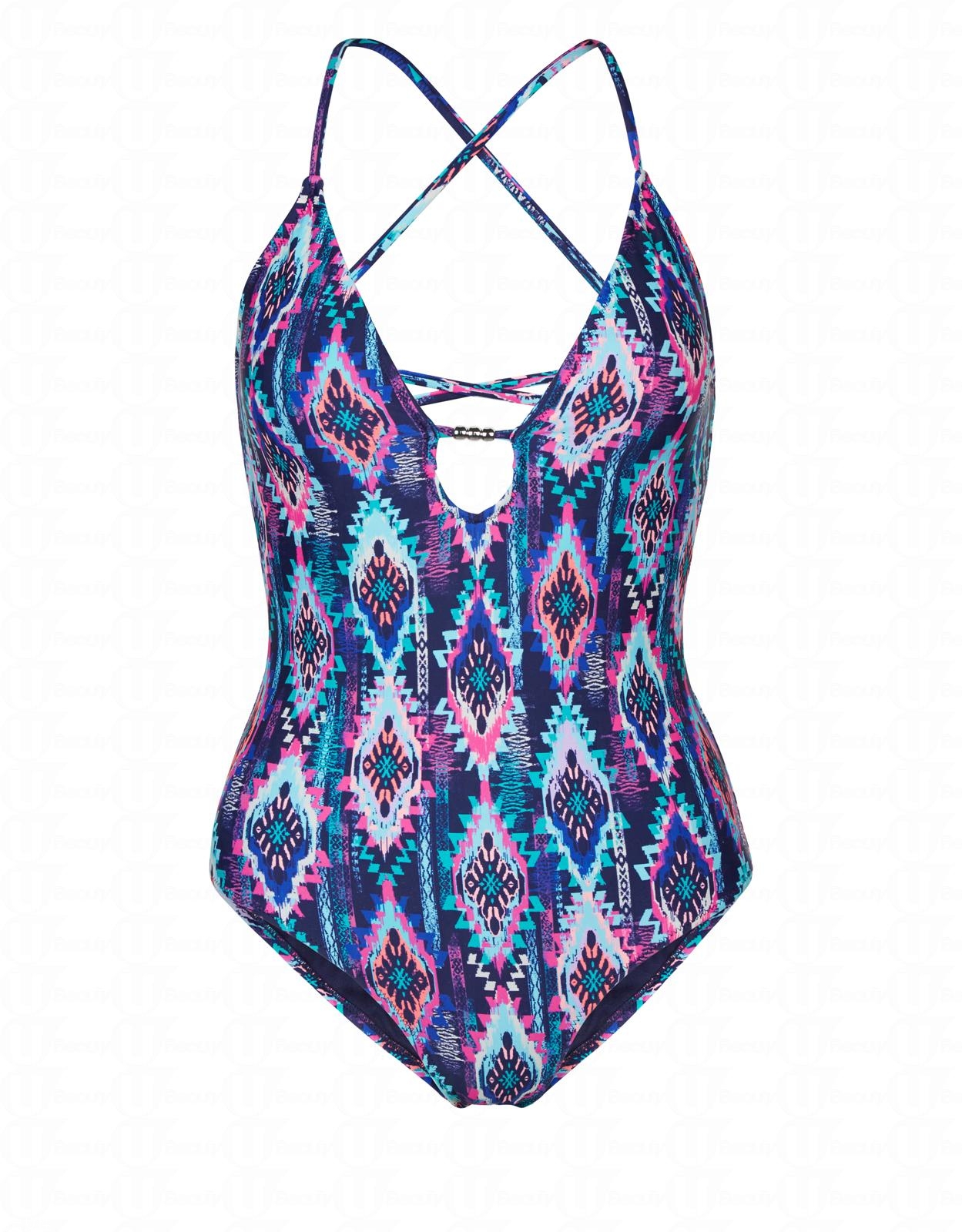 夏天去海灘穿什么衣服 時尚沙灘穿搭推薦 夏天去海灘穿什么衣服 時尚沙灘穿搭推薦