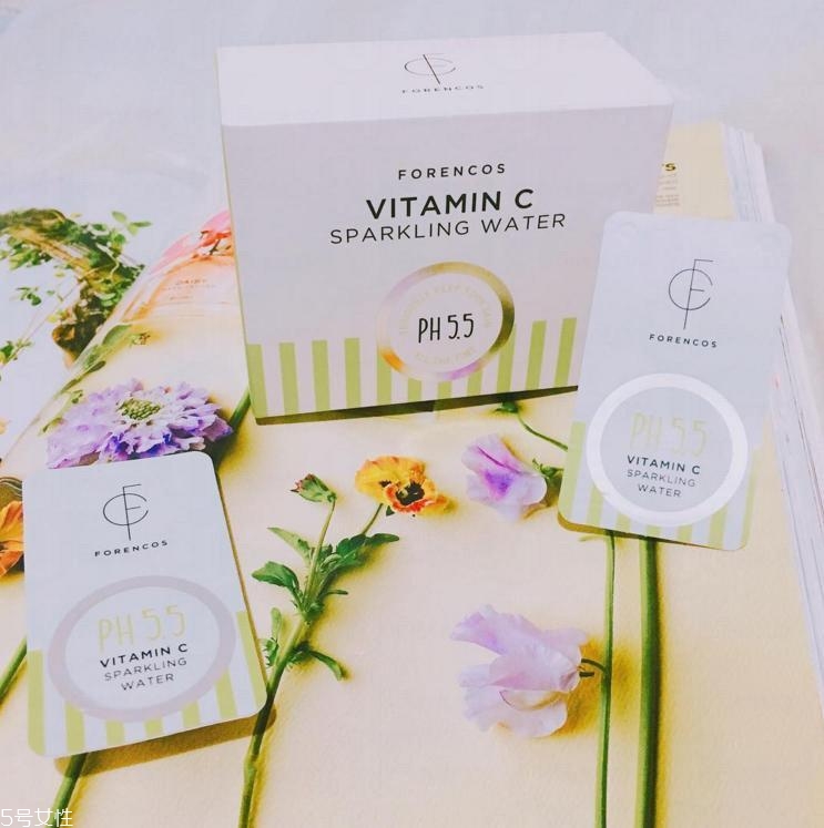 秋冬補(bǔ)水妝容怎么畫(huà) 紅柿妝化妝步驟