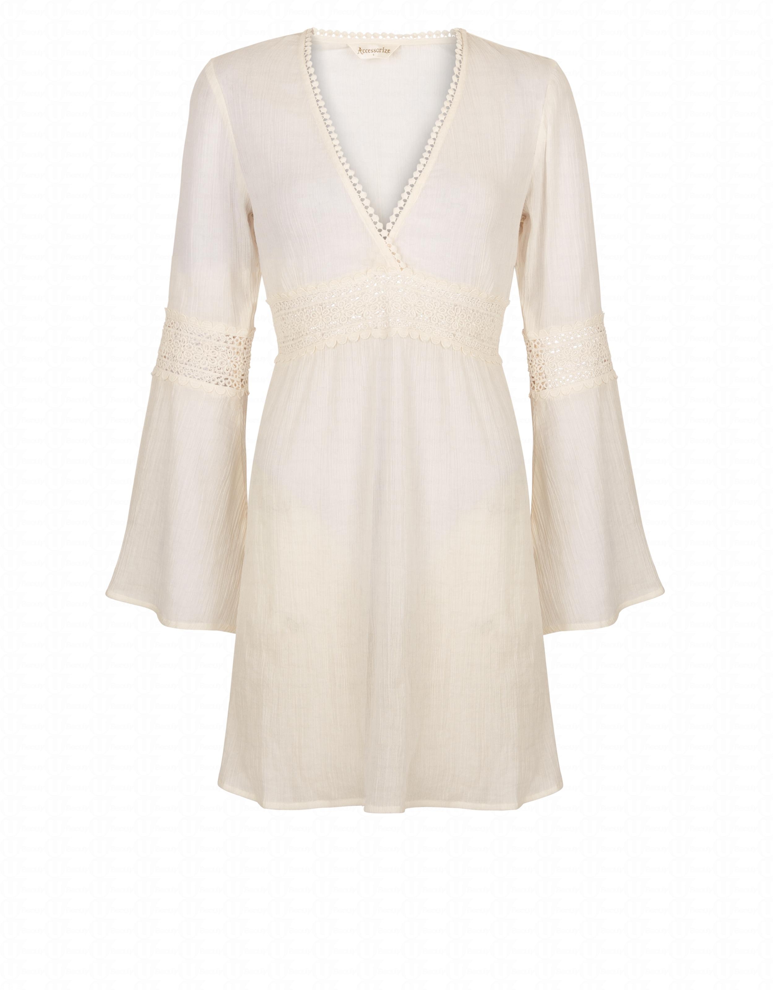 夏天去海灘穿什么衣服 時尚沙灘穿搭推薦 夏天去海灘穿什么衣服 時尚沙灘穿搭推薦