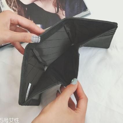 錢包什么顏色招財聚財？招財錢包顏色推薦