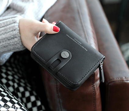 錢包上有劃痕怎么辦？錢包上劃痕消除方法