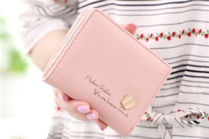 錢包上有劃痕怎么辦？錢包上劃痕消除方法