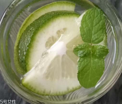 青檸檬可以減肥嗎？青檸檬減肥效果怎么樣？