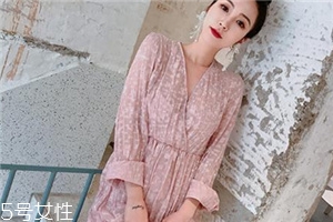 上身豐滿穿什么衣服好？適合上身豐滿女生的穿搭推薦