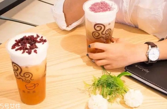 四云奶蓋貢茶哪個(gè)好喝？四云奶蓋貢茶點(diǎn)單攻略