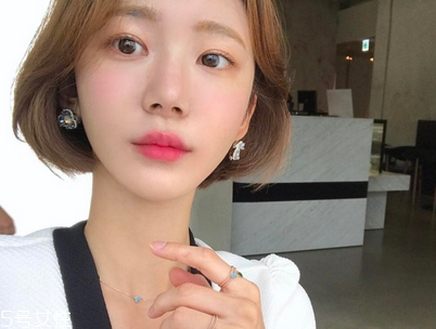 頸膜哪個牌子好 頸膜需要天天做嗎 頸膜哪個牌子好 頸膜需要天天做嗎