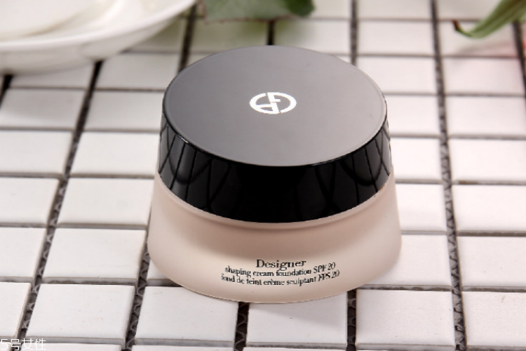 阿瑪尼底妝怎么樣 2018阿瑪尼暢銷(xiāo)底妝合集 阿瑪尼底妝怎么樣 2018阿瑪尼暢銷(xiāo)底妝合集