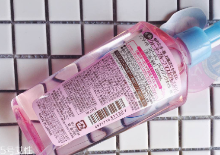 痘痘肌怎么使用卸妝油 痘痘肌用卸妝油的注意點 痘痘肌怎么使用卸妝油 痘痘肌用卸妝油的注意點