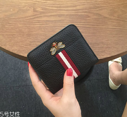 錢包里放照片好嗎？錢包里放照片的意義