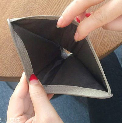 錢包里放多少錢合適？錢包里一般放多少錢