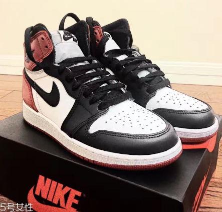 aj 1黑腳趾多少錢？aj 1黑腳趾市場價格