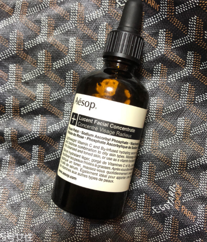 伊索澄瑩精華可以祛痘嗎 伊索澄瑩精華產(chǎn)品功效 伊索澄瑩精華可以祛痘嗎 伊索澄瑩精華產(chǎn)品功效