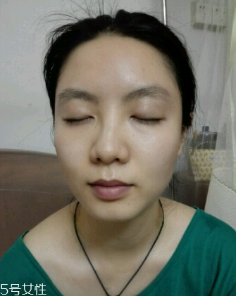 春雨面膜和ahc面膜哪個好用 ahc和春雨面膜區(qū)別對比 春雨面膜和ahc面膜哪個好用 ahc和春雨面膜區(qū)別對比