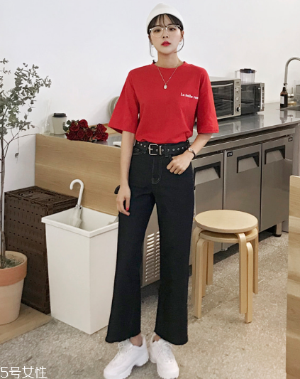 寬松t恤配什么褲子？寬松t恤搭配褲子圖片