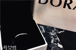 925銀可以沾水嗎？925銀能碰水嗎