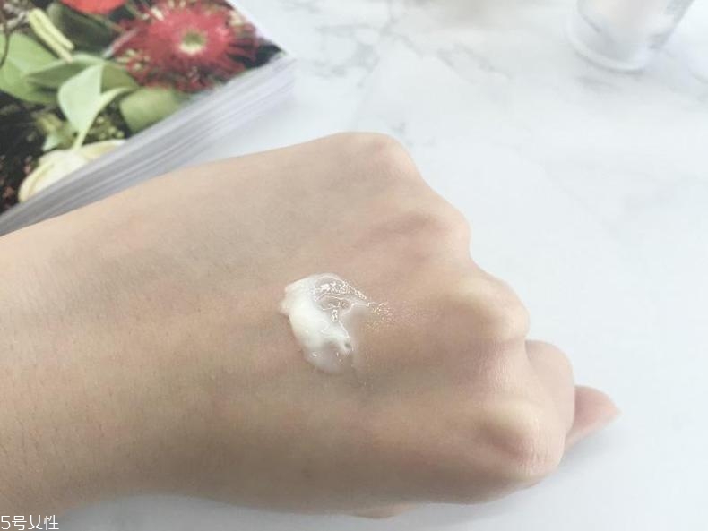 菲洛嘉眼霜敏感肌能用嗎 菲洛嘉360眼霜真人實(shí)測 菲洛嘉眼霜敏感肌能用嗎 菲洛嘉360眼霜真人實(shí)測