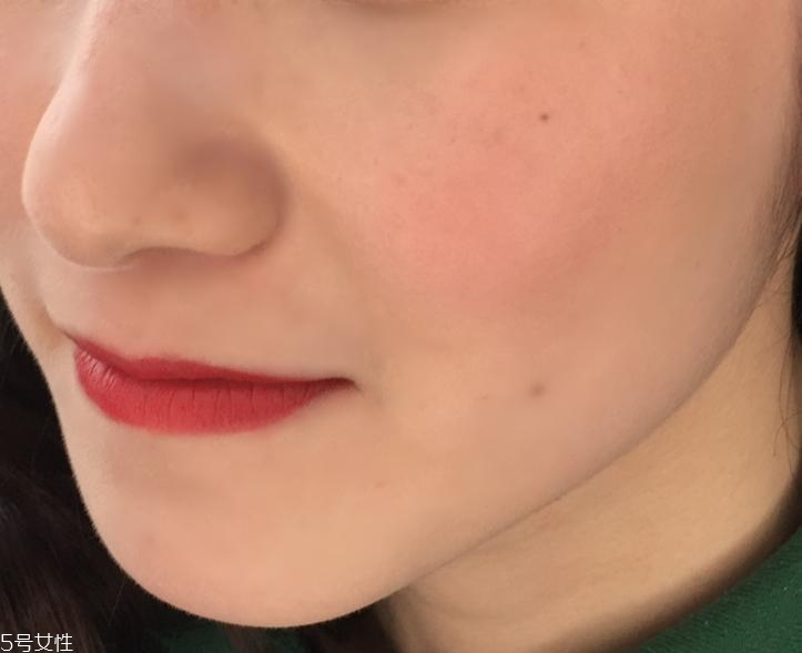 three腮紅13號顯黑嗎 three橘色腮紅上臉圖 three腮紅13號顯黑嗎 three橘色腮紅上臉圖