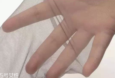 絲襪可以洗衣機(jī)洗嗎？絲襪能不能機(jī)洗