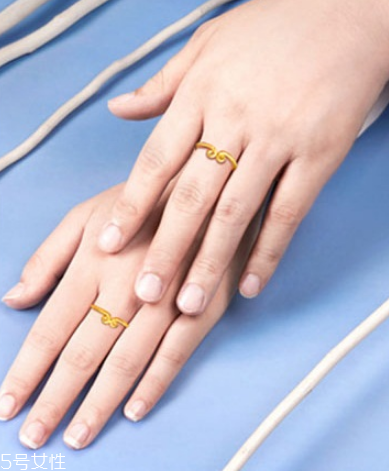 周大福緊箍咒戒指多少錢？周大福緊箍咒戒指價(jià)位