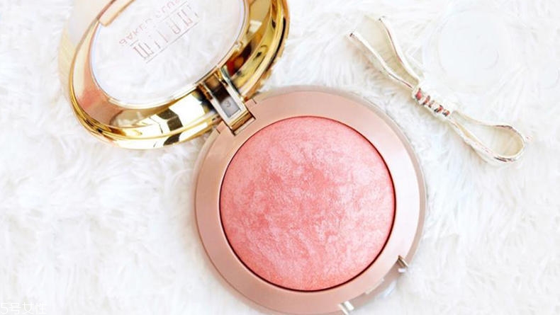 桃粉色腮紅適合黃皮嗎 2022桃粉色腮紅暢銷產(chǎn)品盤點 桃粉色腮紅適合黃皮嗎 2022桃粉色腮紅暢銷產(chǎn)品盤點