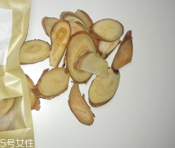 東革阿里治痛風(fēng)嗎？痛風(fēng)喝東革阿里好嗎？