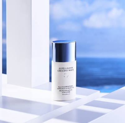 雅詩蘭黛晶透沁白搖搖防曬乳怎么用？