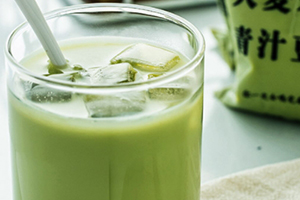 大麥若葉青汁豆奶好喝嗎？貝花子大麥若葉青汁豆奶點(diǎn)評(píng)