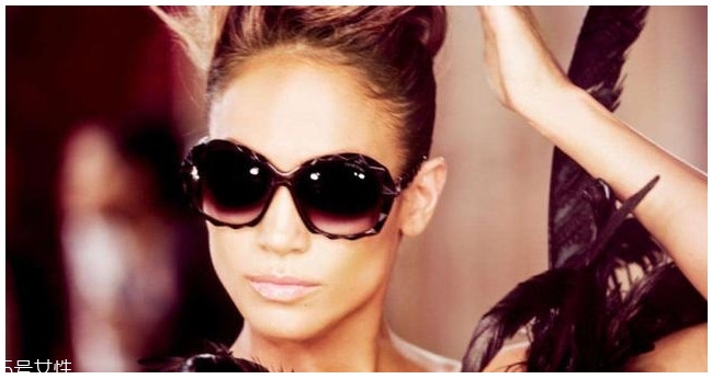 墨鏡怎么選臉型 怎樣根據(jù)臉型選墨鏡 墨鏡怎么選臉型 怎樣根據(jù)臉型選墨鏡