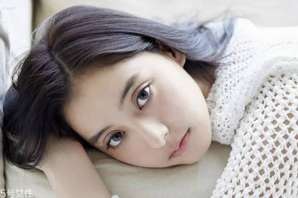 素眼妝怎么畫 素眼妝畫法圖解 素眼妝怎么畫 素眼妝畫法圖解