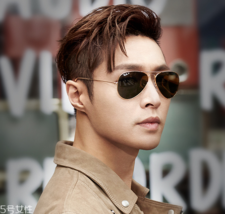 男生戴什么墨鏡好看？適合男生戴的墨鏡