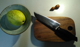 紅心芭樂怎么吃？紅心芭樂可以吃皮嗎