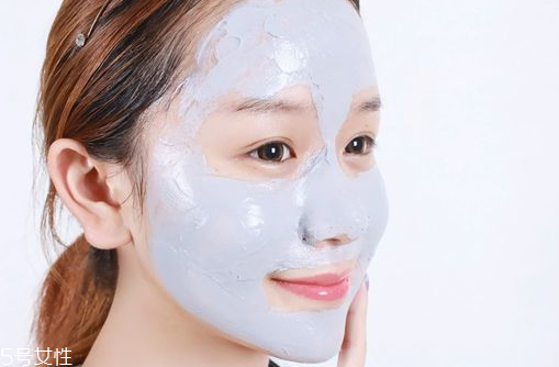 泥膜和面膜能同時用嗎 泥膜使用之前可以熱敷臉部 泥膜和面膜能同時用嗎 泥膜使用之前可以熱敷臉部