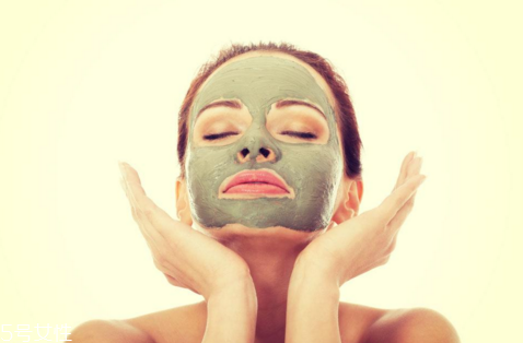 片狀面膜和泥狀面膜哪個好 泥狀面膜和片狀面膜的不同 片狀面膜和泥狀面膜哪個好 泥狀面膜和片狀面膜的不同