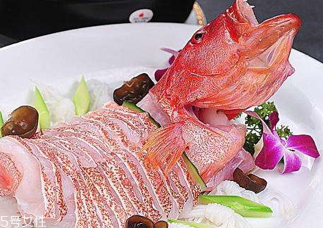 東星斑好還是石斑魚(yú)好 東星斑是石斑魚(yú)嗎 東星斑好還是石斑魚(yú)好 東星斑是石斑魚(yú)嗎