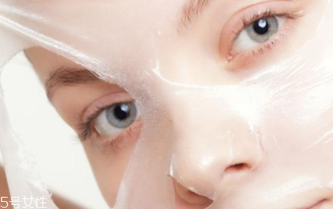 乳液面膜和透明面膜哪個(gè)好 乳液面膜和透明面膜區(qū)別 乳液面膜和透明面膜哪個(gè)好 乳液面膜和透明面膜區(qū)別