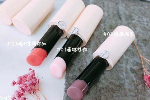 armani櫻花粉管潤(rùn)唇膏試色 阿瑪尼18新款唇膏色號(hào)推薦 armani櫻花粉管潤(rùn)唇膏試色 阿瑪尼18新款唇膏色號(hào)推薦