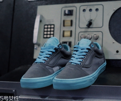 vans聯(lián)名c2h4太空零重力系列板鞋發(fā)售時間_多少錢？