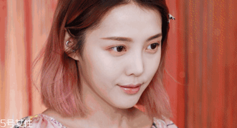 珊瑚色腮紅配什么口紅 珊瑚色腮紅妝容效果圖 珊瑚色腮紅配什么口紅 珊瑚色腮紅妝容效果圖