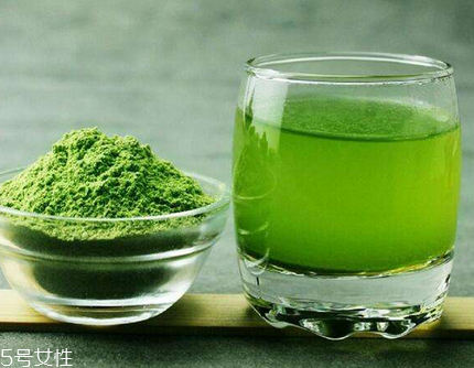 大麥若葉青汁是堿性嗎？