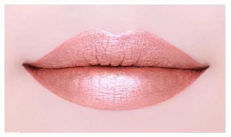 金屬色唇膏哪個牌子好 2022熱門金屬色口紅盤點(diǎn)