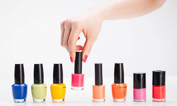 新手怎么正確挑選指甲油？四個小妙招教你