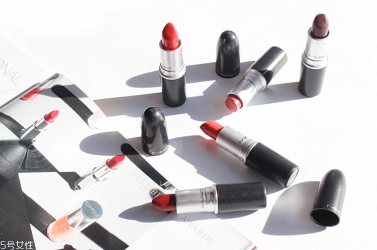 金屬色唇膏哪個牌子好 2022熱門金屬色口紅盤點(diǎn)