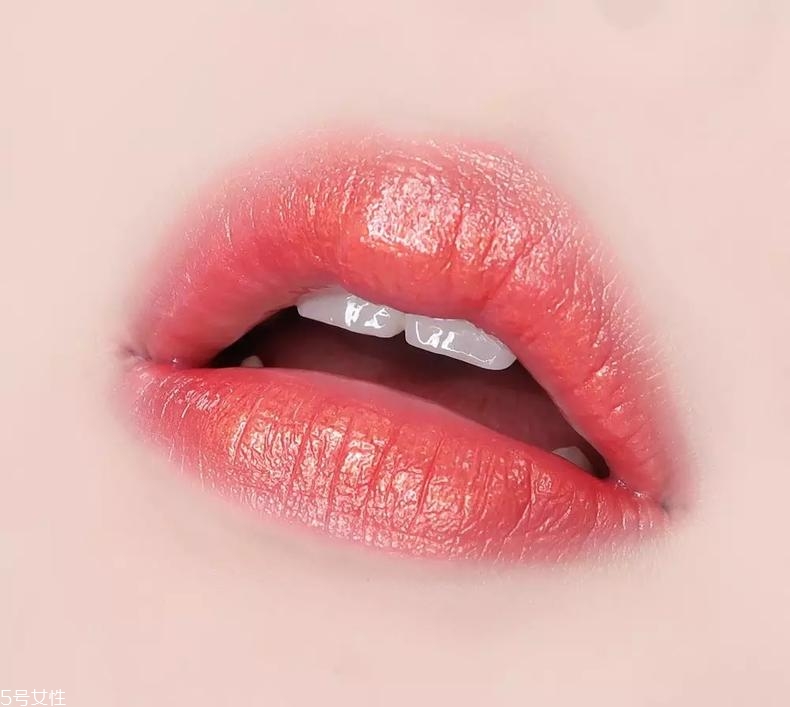 金屬色唇膏哪個牌子好 2022熱門金屬色口紅盤點(diǎn)